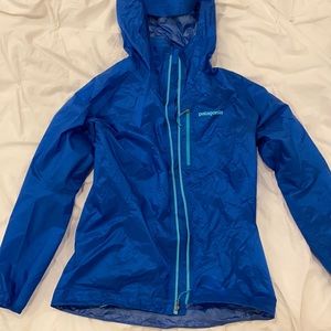 Retro Patagonia windbreaker